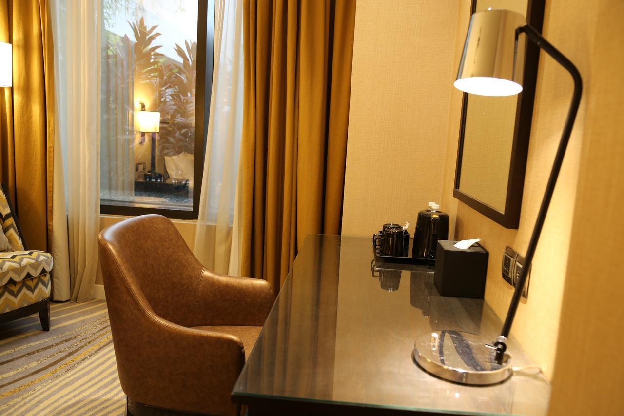 Ambassador Transit Hotel - Terminal 2 Singapur Dış mekan fotoğraf